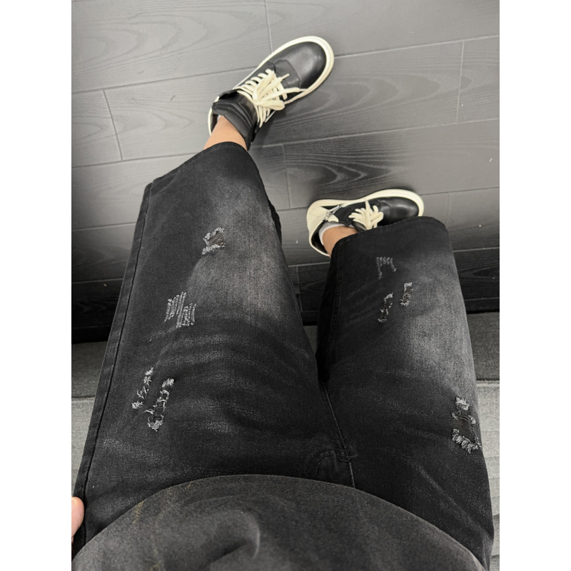 شورت جينز أمريكي للجنسين بتصمي - مراجعة Distressed Jean Rip وسعره
