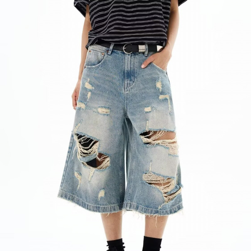 شورت جينز رجالي جديد بتصميم عت - مراجعة Distressed Jean Rip وسعره